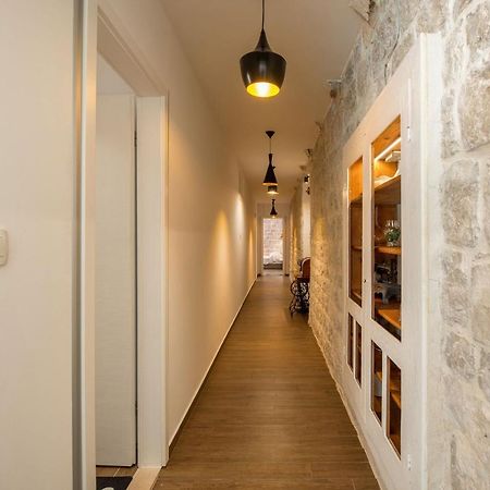 Апарт отель Vintage House Al Pozzo Хвар Экстерьер фото