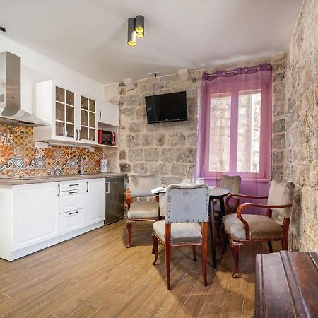 Апарт отель Vintage House Al Pozzo Хвар Экстерьер фото